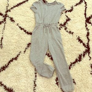 A girls size 7-8 jumper